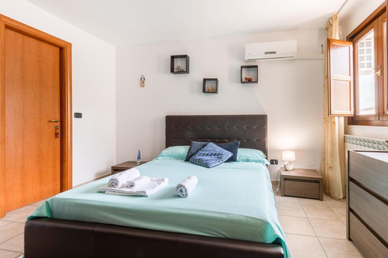 Lecce Colorful Flat With Terrace & Parking Daire Dış mekan fotoğraf